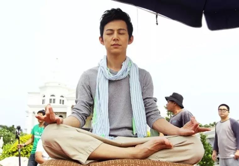 何炅用冥想缓解拍戏劳累,你也可以用这款“冥想大师”捕...