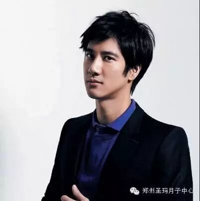 【王力宏发微博】二嫂再孕,该如何告诉小嘉莉她要做姐姐...
