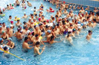 别拦我，让我加班！