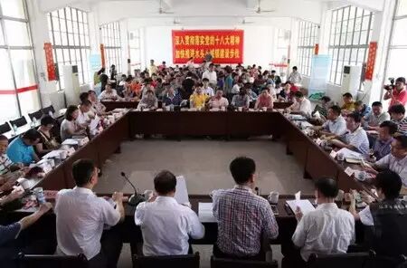 【新闻&影讯】“弘扬石文化共筑海丝梦”启动,数百名作家摄影家齐聚水头;南安怀孕女子与友吸毒被抓;酒店服务生偷开房门裸抱女子欲强奸-怀孕期