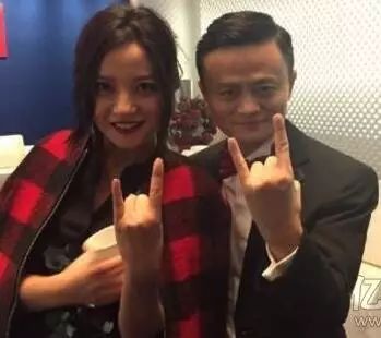 赵薇夫妇成功套现阿里影业 进胡润富豪榜