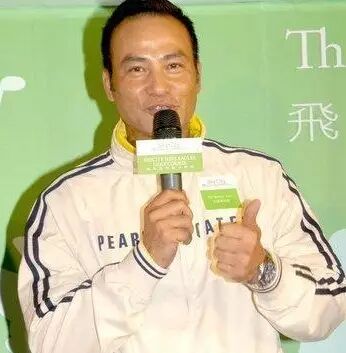 任达华变身懂球帝:阿联需要一个好帮手 我是广东队粉丝