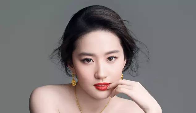 ...只有赵丽颖……