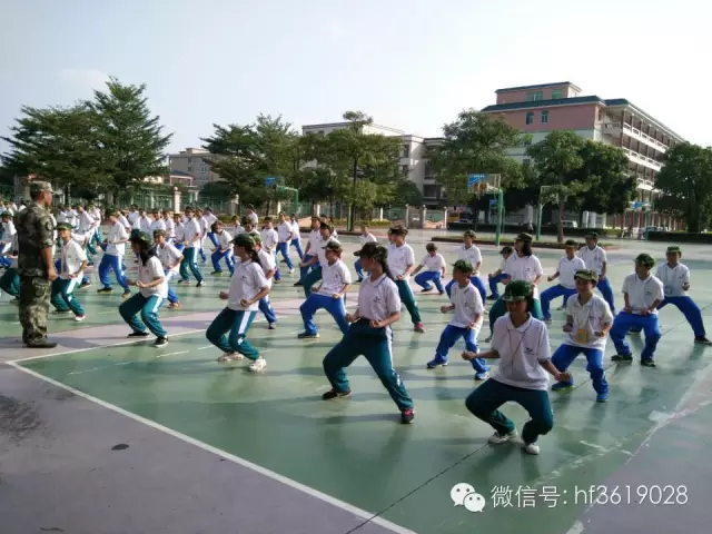 点击在新窗口中打开图片