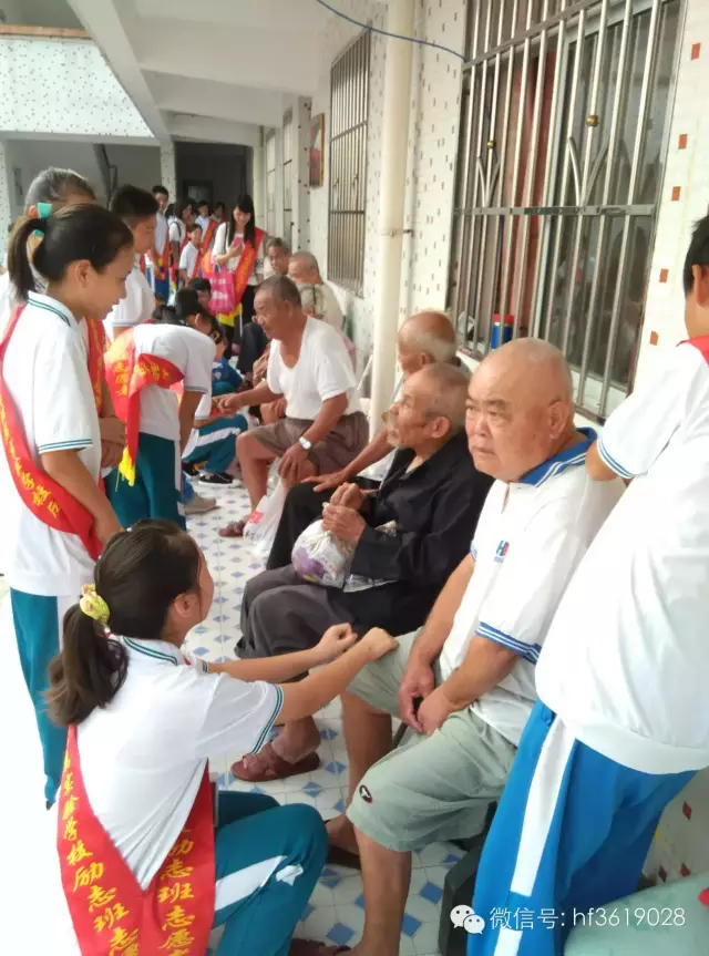 点击在新窗口中打开图片