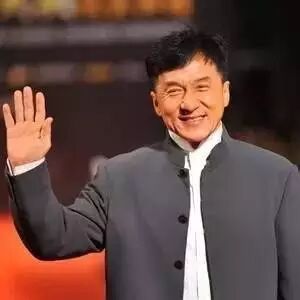 劲爆!成龙大哥来潮汕拍洗脚水广告!