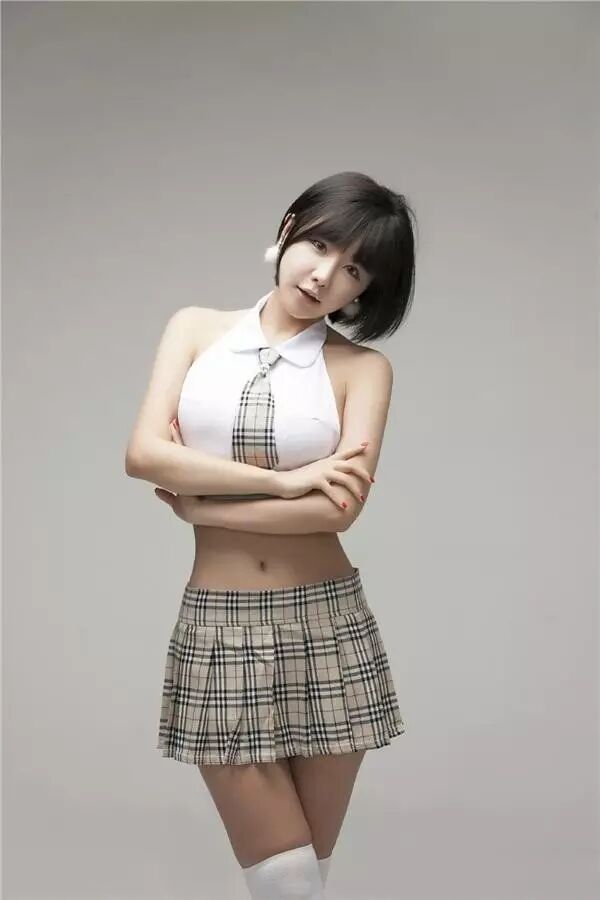 王思聪又迎“新欢”,韩国最大巨乳!