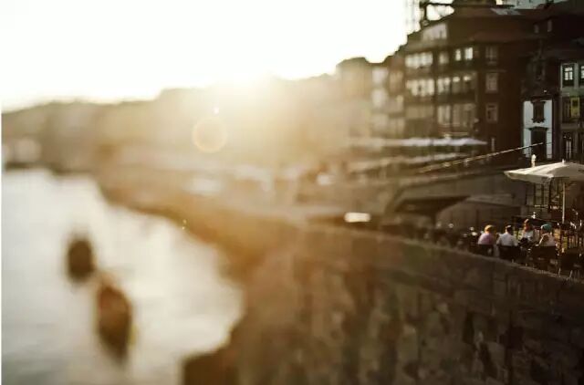 摄影师兼模特Ira Chernova的甜美纹身