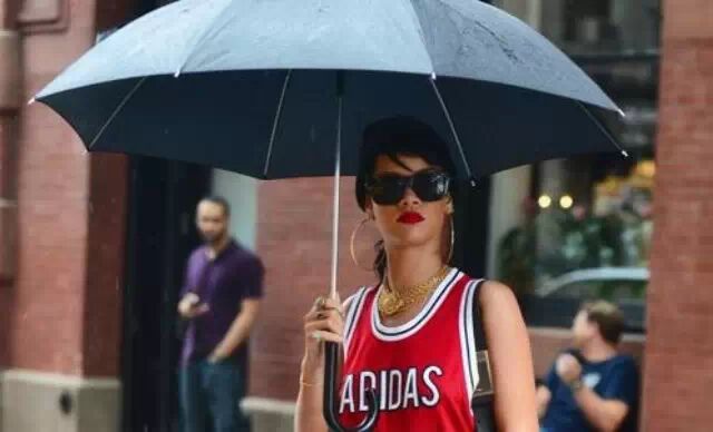 Rihanna * Air Joedan