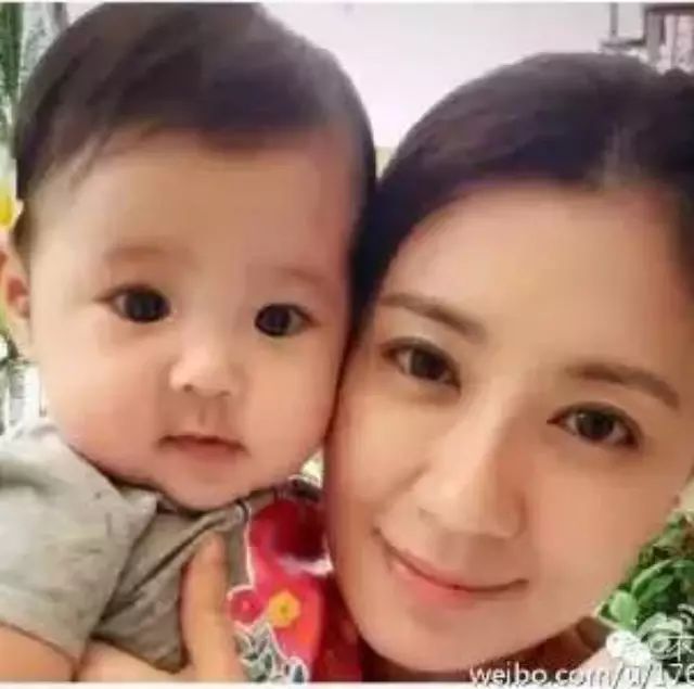 看李宇春、贾静雯、李小冉才知道,好皮肤才是战胜高清镜...