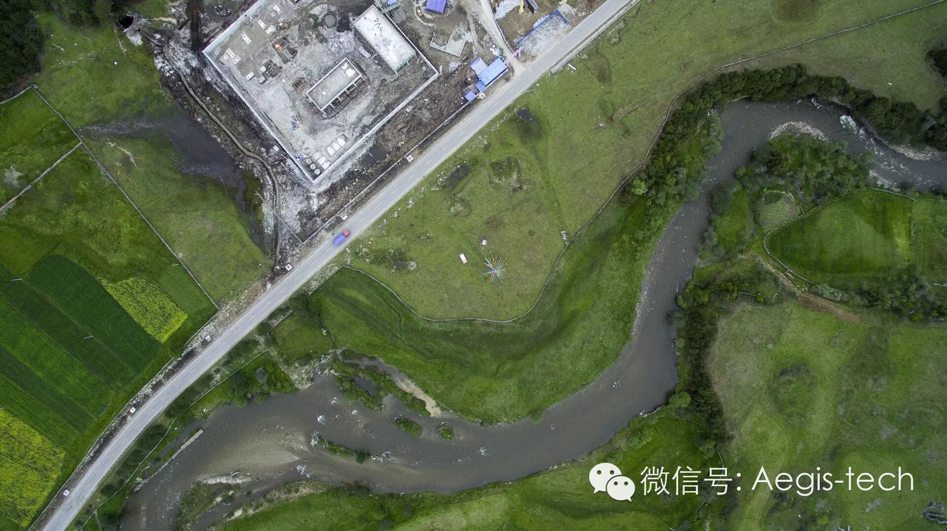 精靈3西巡】之一 航拍西藏 魯朗林海-扎西崗村