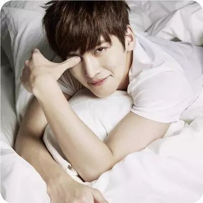 宋仲基李易峰鹿晗,是的,我把你们所有老公的床照都搜来...