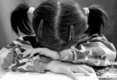 气愤丨银川禽兽继父强奸12岁女儿,致其怀孕5个月!-怀孕期