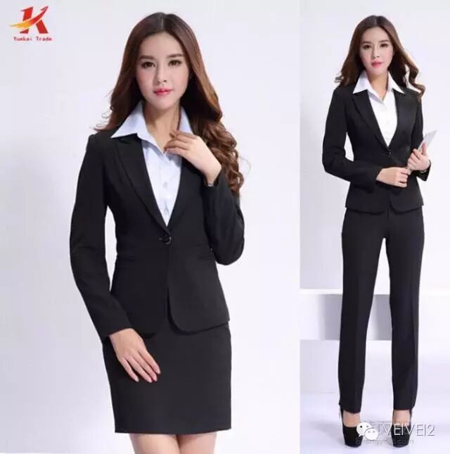 什么样的衣服算正装女生_正装女生头像图片_女生正装