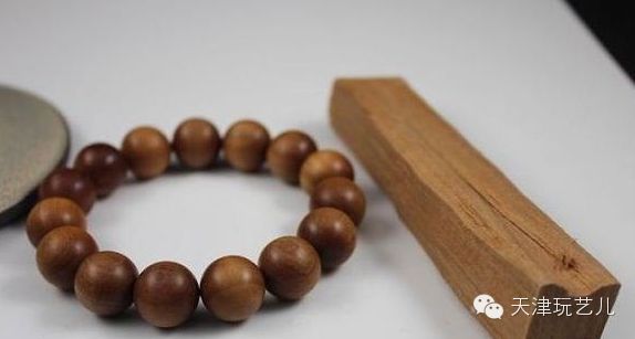 说木篇:老山檀到底是什么样子？/小叶紫檀包浆和盘玩的误区