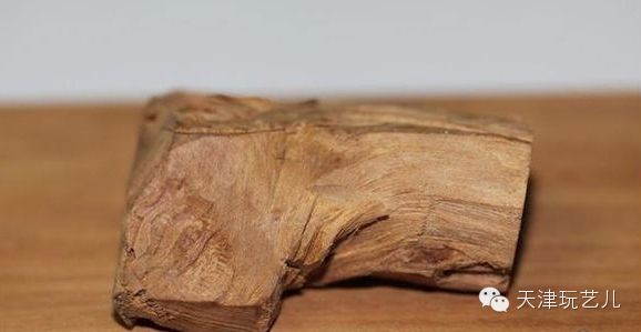 说木篇:老山檀到底是什么样子？/小叶紫檀包浆和盘玩的误区