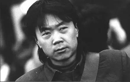 中国摇滚三十年,崔健究竟做了什么?