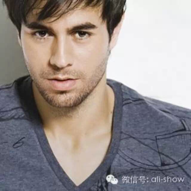 【好歌分享】Enrique Iglesias的最新热单《Bailando》