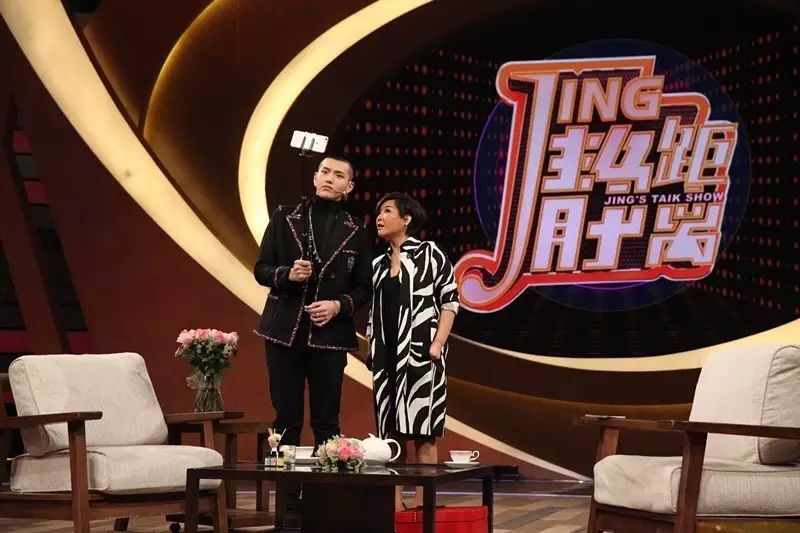 【今晚21:20】吴亦凡做客《静距离》小咖秀演绎星爷经典...