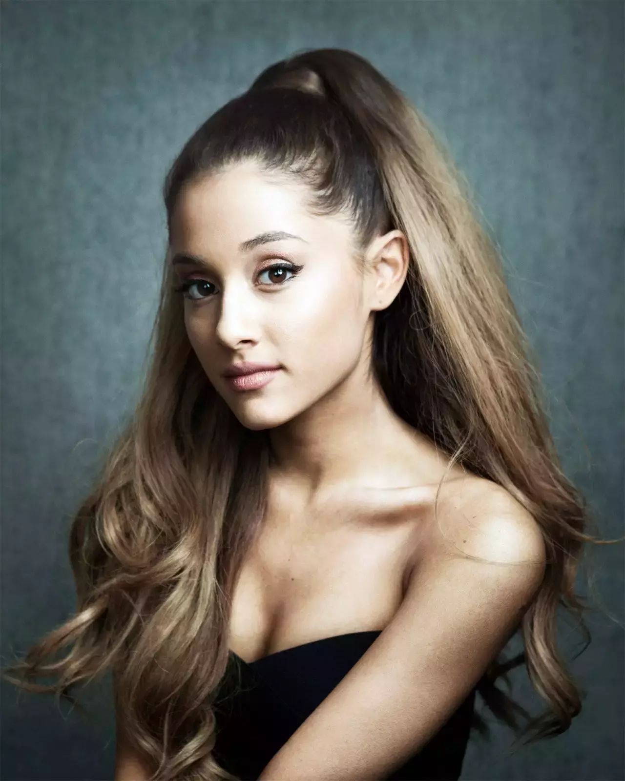 ...史上最快登顶单曲!海豚音小公主A妹——Ariana Grande...