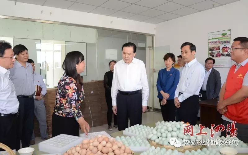 市委常委、组织部长李健来我县调研