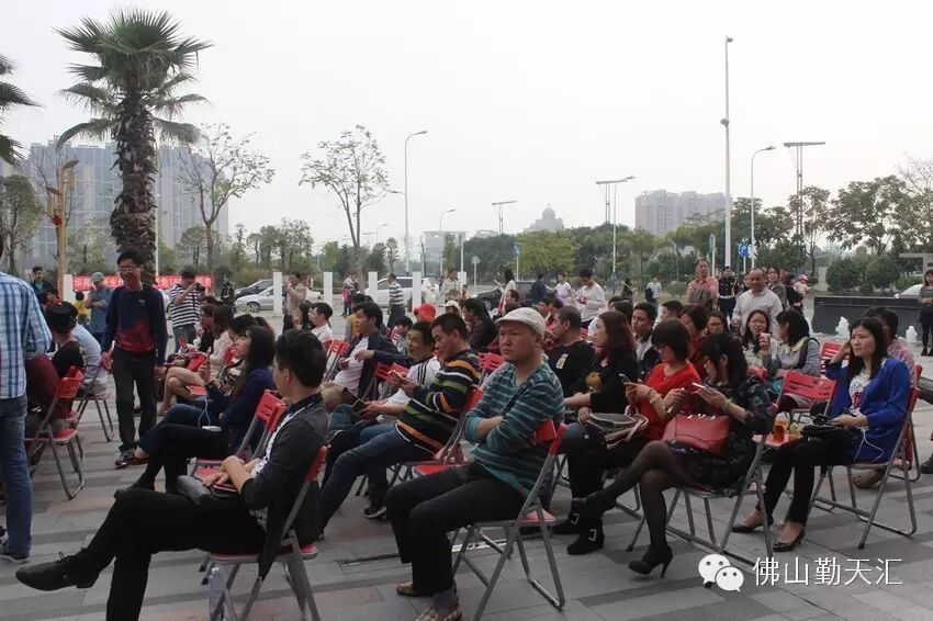 谁能代替你地位  哥哥“张国荣”模仿大赛初赛震撼开启!