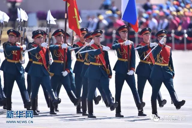 胜利不朽！大阅兵热血沸腾的震撼瞬间（图文版）