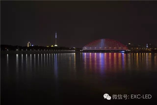 长江第一灯光秀赏析——厂家爱克光耀四岸