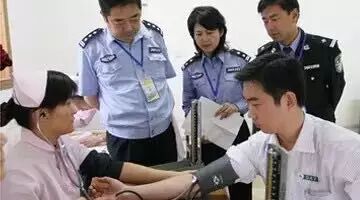 2015公务员考试在即，报考公务员对视力有什么要求？799 / 作者:桂林爱尔眼科eye / 帖子ID:113471