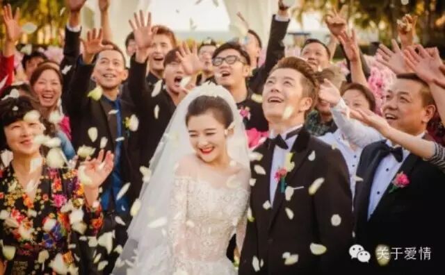 ◎王栎鑫结婚,看娱乐圈娶粉丝做老婆的男星