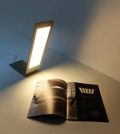 走马观灯 | 能弯折的卡片式台灯，学习、出外小能手