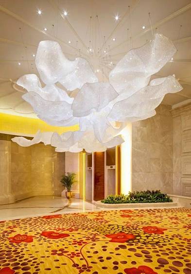 走马观灯 | 美轮美奂的照明雕塑，是捷克玻璃艺术的最高境界！