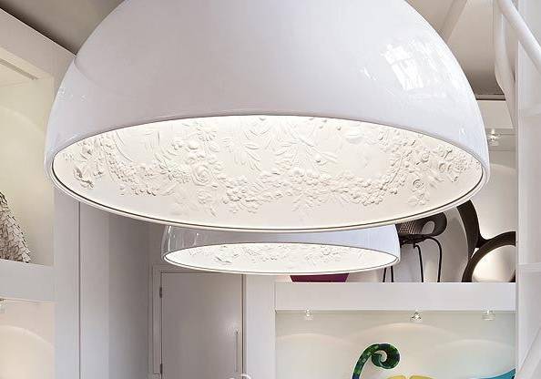 走马观灯 | “荷兰设计标签”带来空中花园吊灯，让评论家们无可指摘！