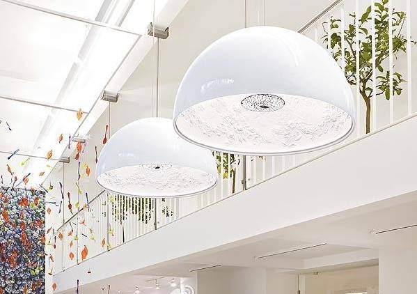 走马观灯 | “荷兰设计标签”带来空中花园吊灯，让评论家们无可指摘！