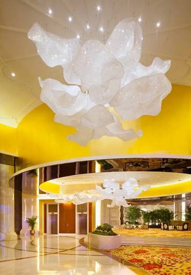 走马观灯 | 美轮美奂的照明雕塑，是捷克玻璃艺术的最高境界！