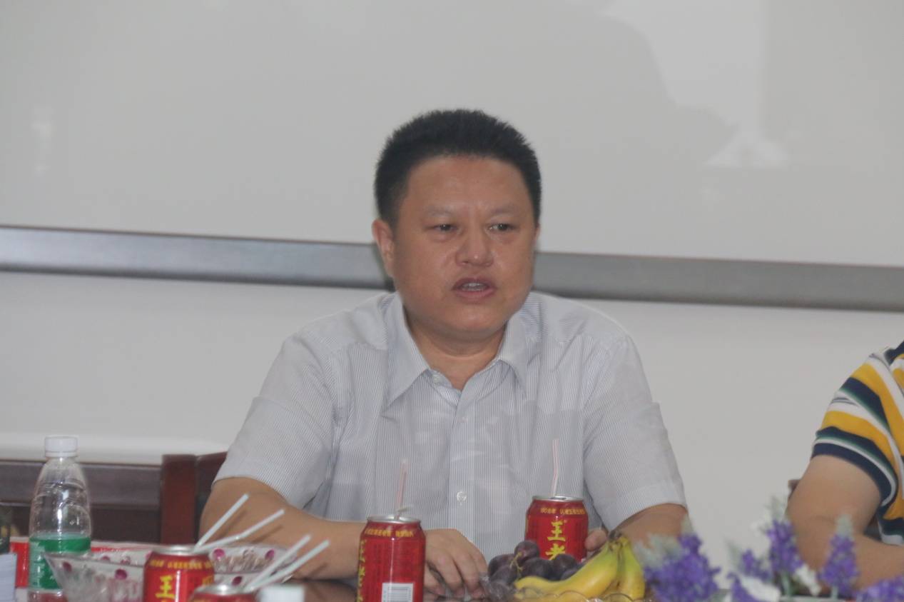 团结协作 | 湖南商会走访领航光电，开创“标杆企业”新纪元