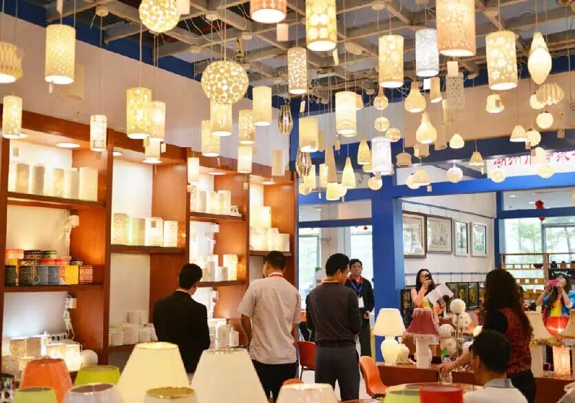 高考放榜啦！就算进不了心仪的大学，考生们也千万别来古镇创业！