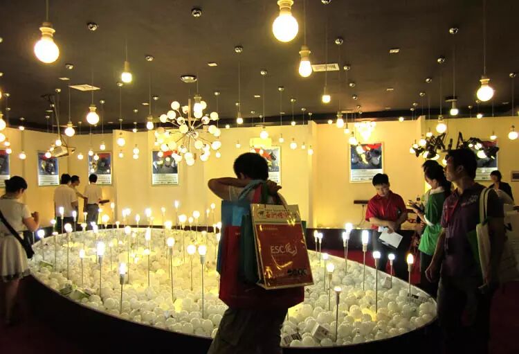 高考放榜啦！就算进不了心仪的大学，考生们也千万别来古镇创业！