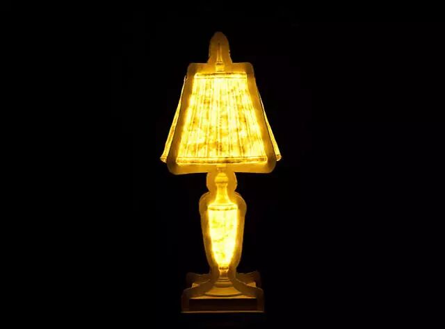 走马观灯｜谁说中规中矩的灯好看？他偏偏要另辟蹊径