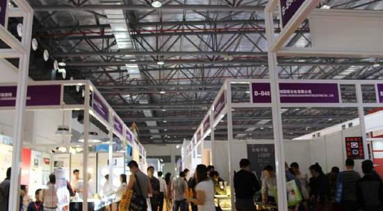 高考放榜啦！就算进不了心仪的大学，考生们也千万别来古镇创业！