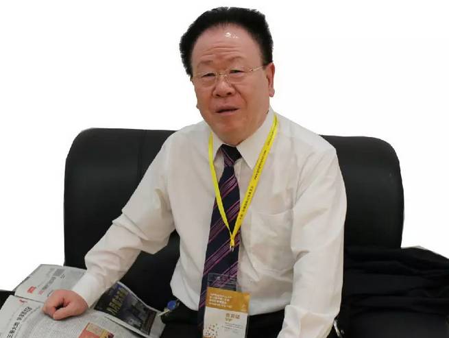 高考放榜啦！就算进不了心仪的大学，考生们也千万别来古镇创业！