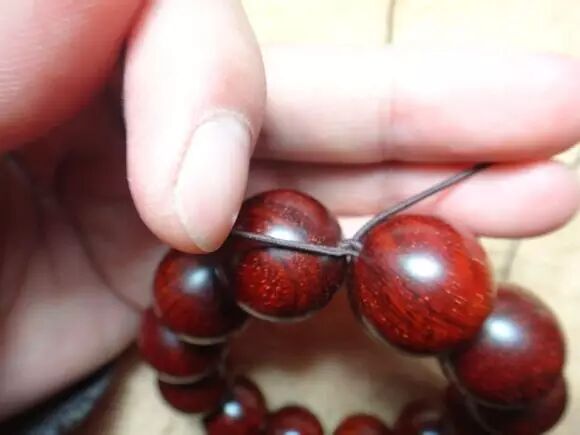 博昇玉道：最实用串珠子的方法和牢固打结法