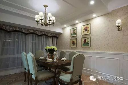 餐厅也这么有内涵 秀色可餐的字画装饰