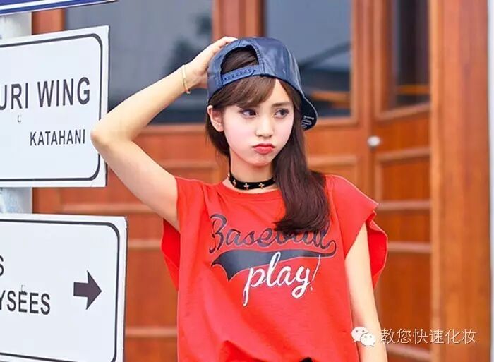 范冰冰终于换眼线了!这种最流行的画法谁画谁漂亮~