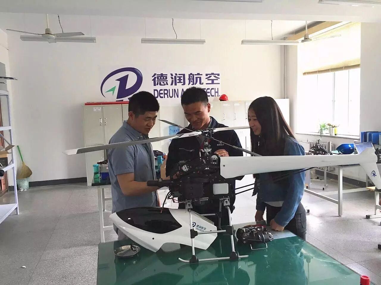 德潤(rùn)航空AOPA培訓(xùn)第一期機(jī)長(zhǎng)班學(xué)員風(fēng)采 