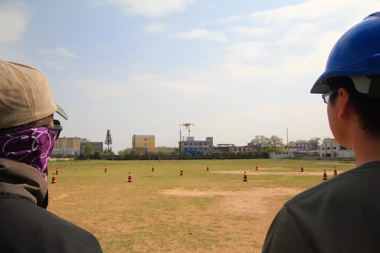 德潤(rùn)航空AOPA培訓(xùn)第一期機(jī)長(zhǎng)班學(xué)員風(fēng)采 