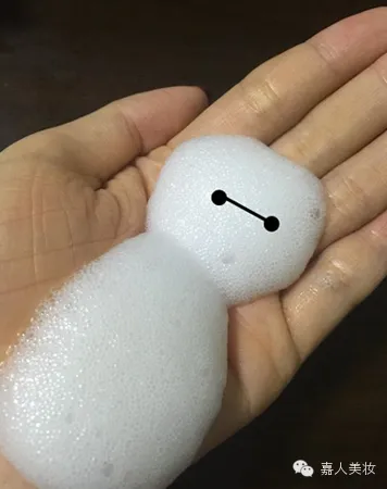 擁有無瑕美肌，編輯的春日美白大招