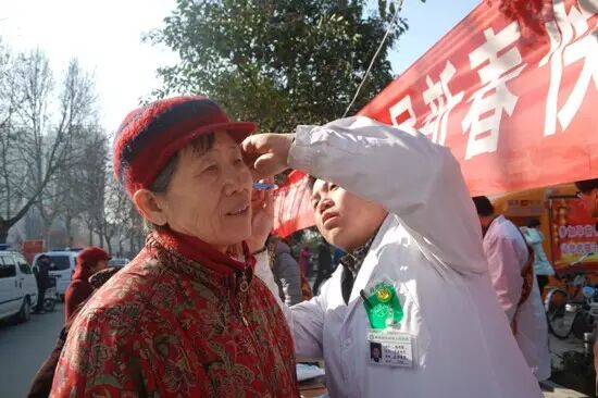 聊城市东昌府人民医院 参加元宵节东昌府区卫生和计划生育宣传活动-怀孕期