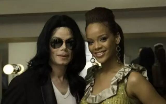 Rihanna冠军单曲数量超MJ