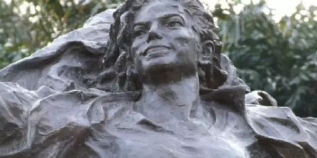 历史回顾:迈克尔杰克逊广州雕塑公园制作内幕(视频)